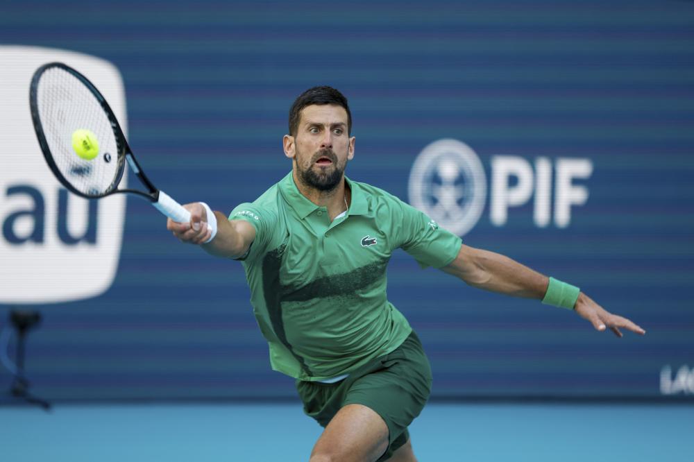 阿方索-戴维斯今日恢复部分合练，为接受手术以来首次